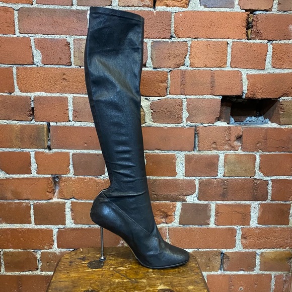 Maison Martin Margiela Shoes - MARGIELA NAIL BOOT ISO SIZE 40-42